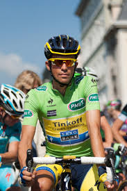 Right rider, wrong jersey - Can Contador keep Red? 